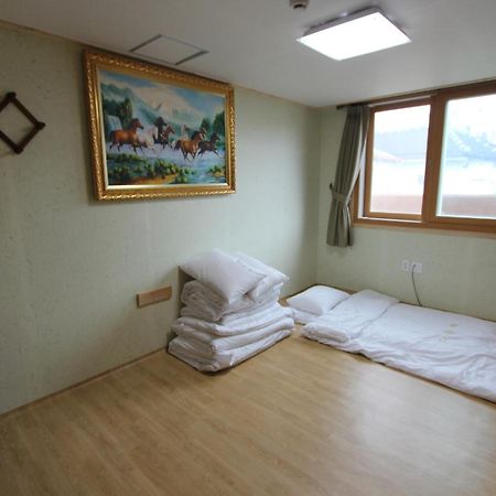 Dasomchae Hanok Stay Gwangju Metropolitan City Δωμάτιο φωτογραφία