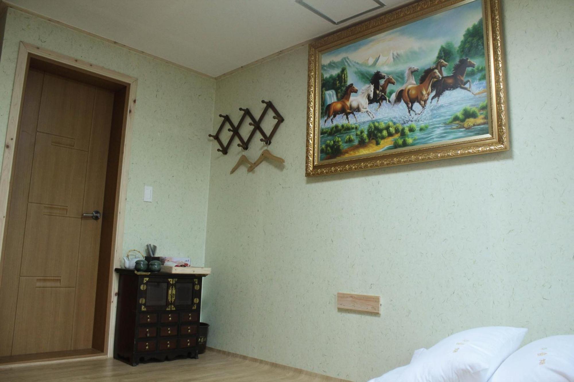 Dasomchae Hanok Stay Gwangju Metropolitan City Δωμάτιο φωτογραφία