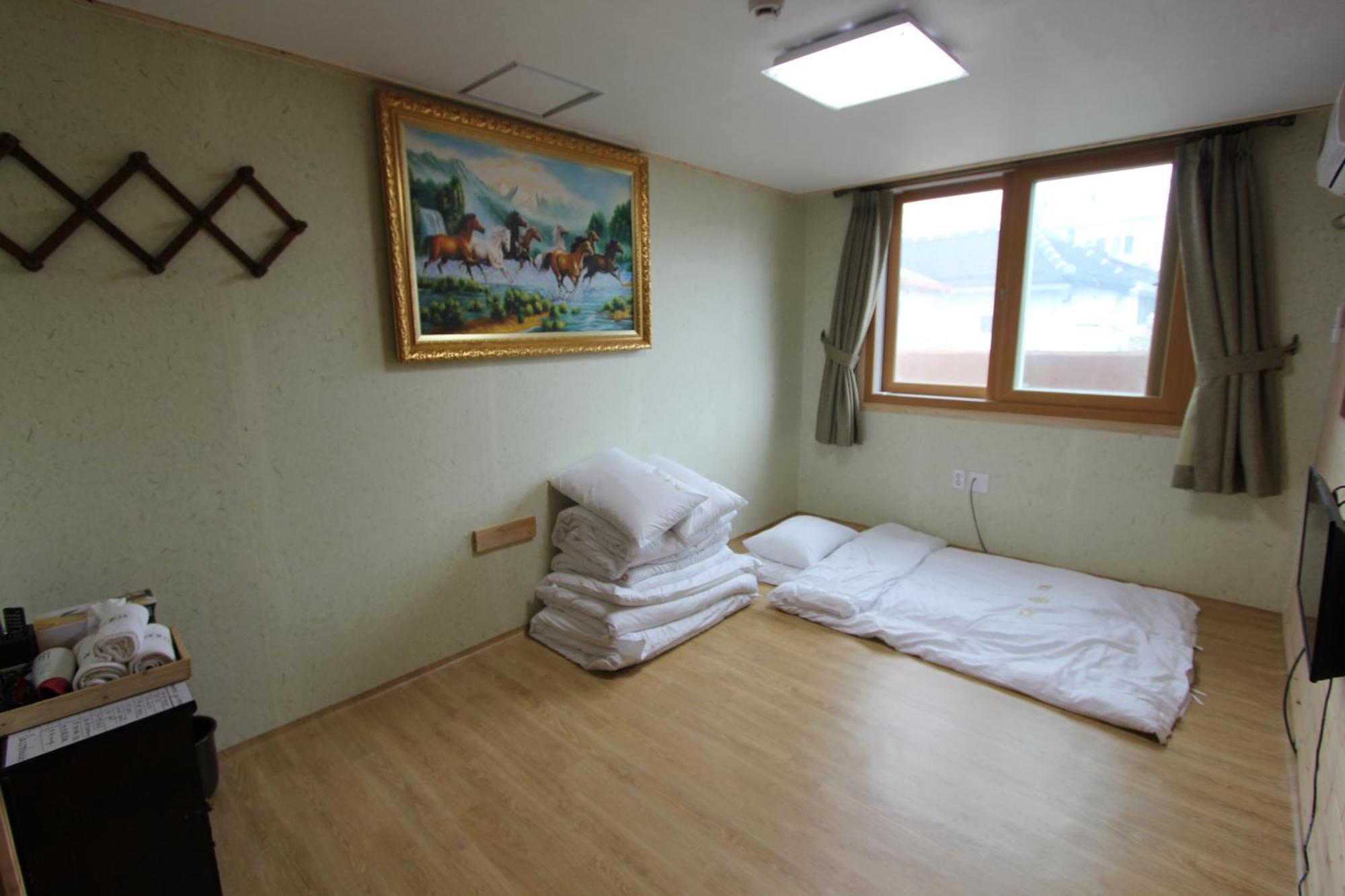 Dasomchae Hanok Stay Gwangju Metropolitan City Δωμάτιο φωτογραφία